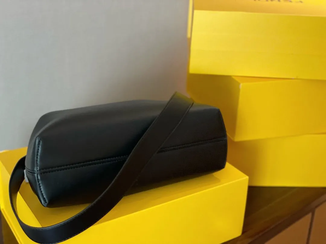 Designer Handbags FD 199