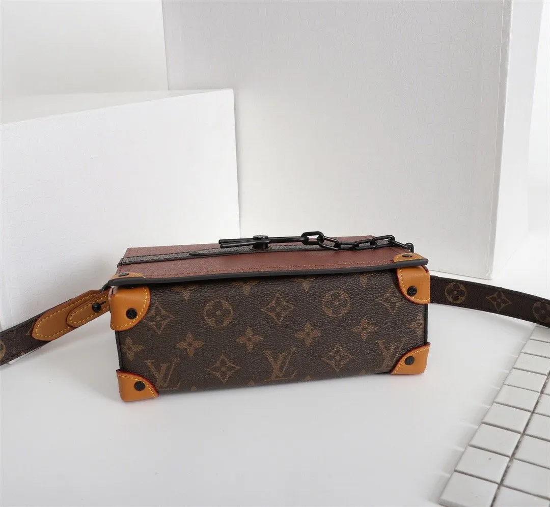 Designer Handbags LN 176