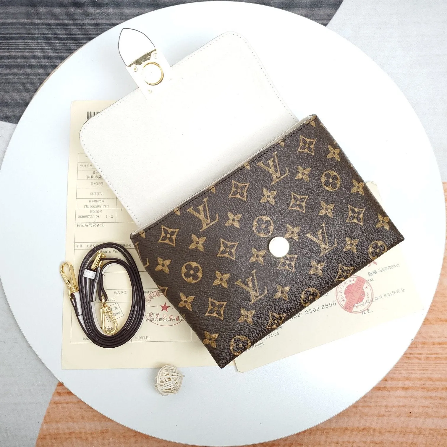 Designer Handbags LN 216