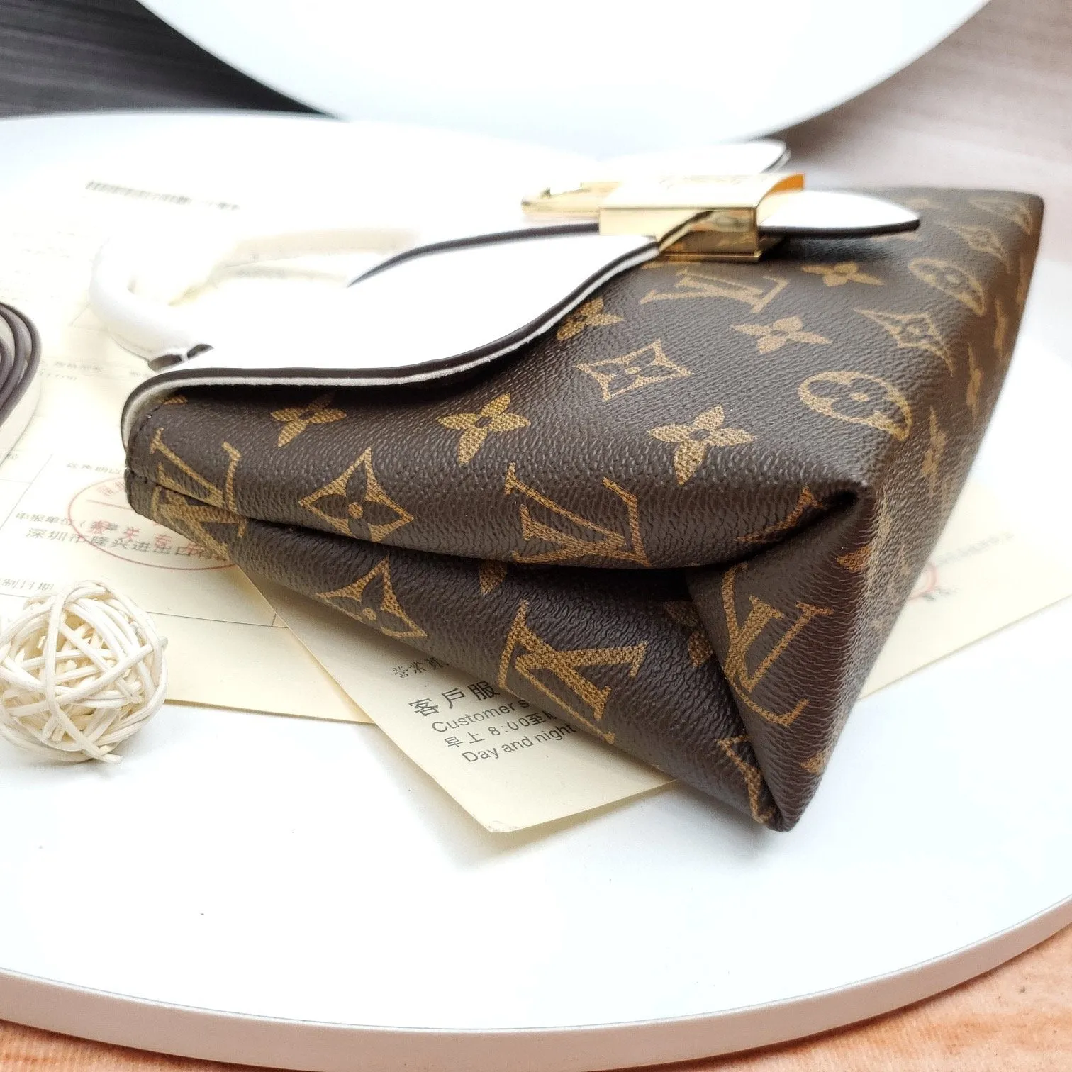 Designer Handbags LN 216