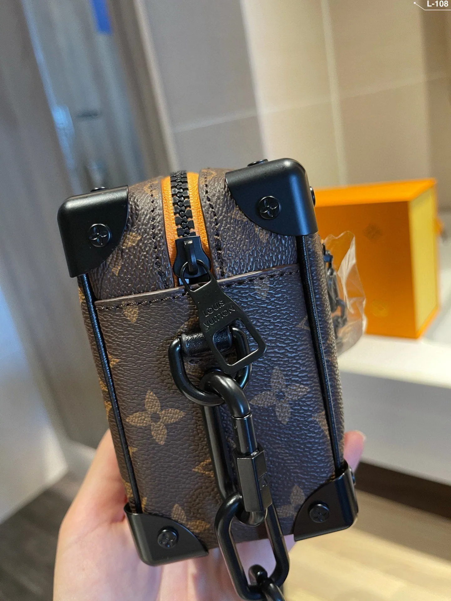 Designer Handbags LN 510