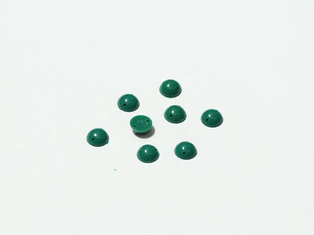 Emerald Green 2 Hole Circular Plastic Stones -10 mm