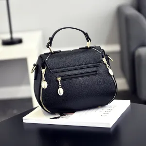 Geometry Small V Style Saddle Luxury Crossbody  Famous  Designer Louis
