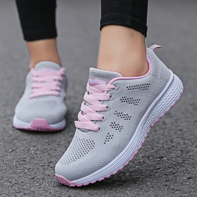Swift Run Sneaker
