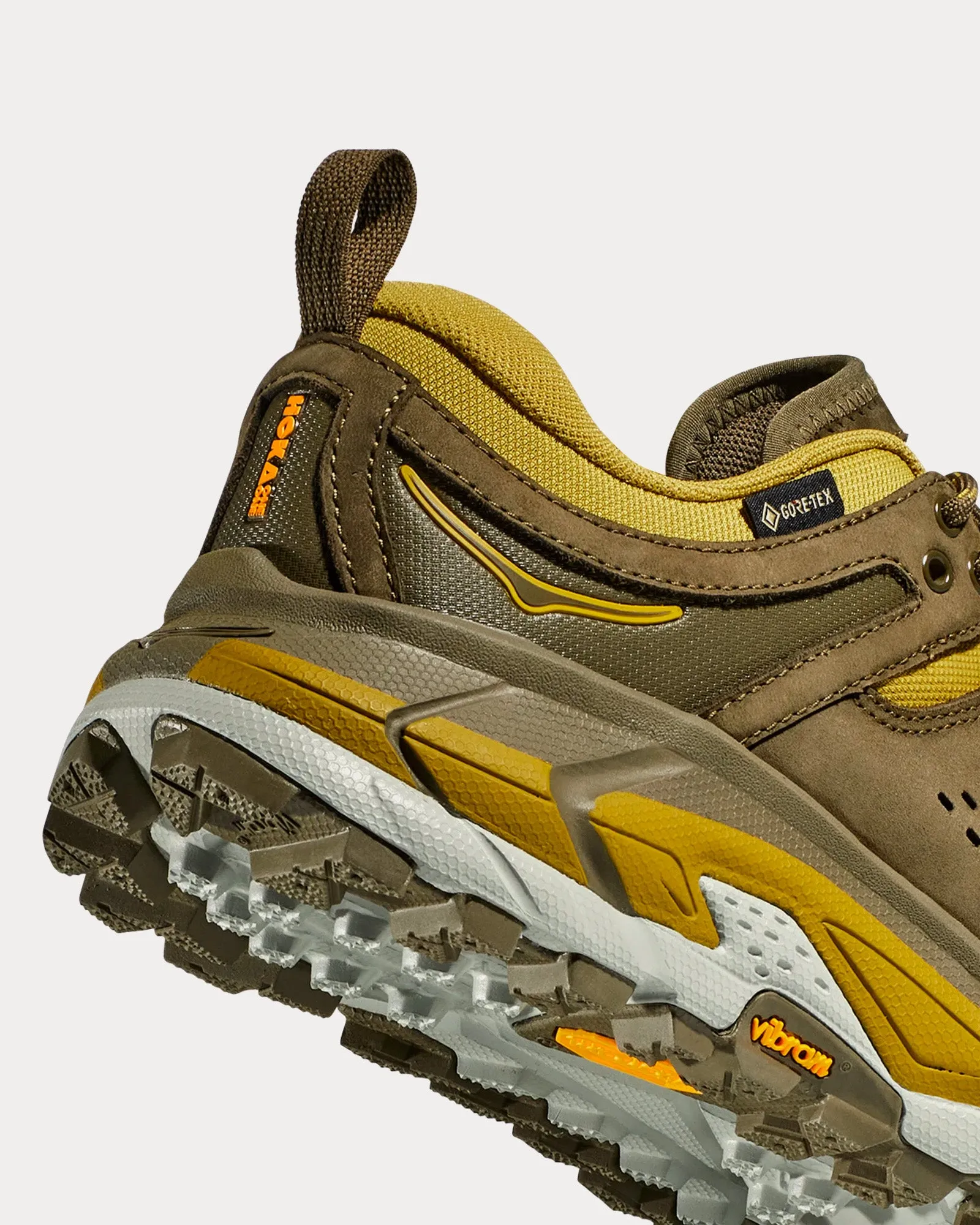 Tor Ultra Lo Dark Olive / Mercury Running Shoes